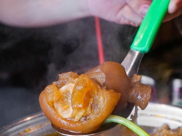 Lẩu Bò Nhà Gỗ - Lý Thái Tổ