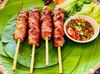 Con Voi Vàng - Hai Bà Trưng
