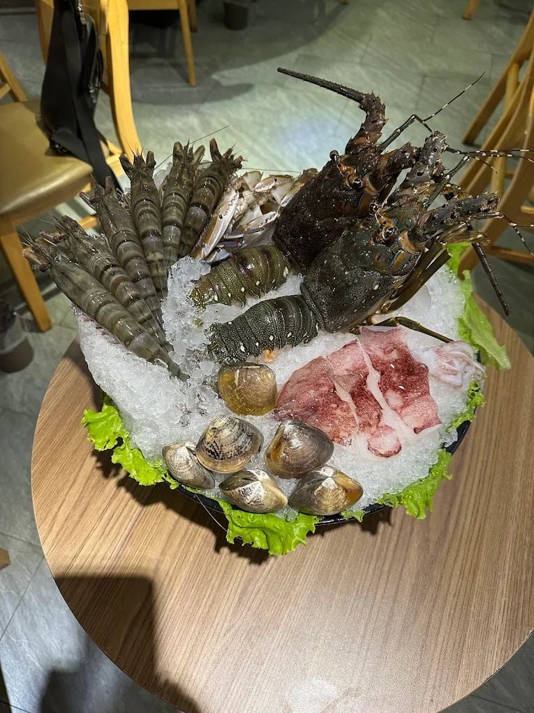 Lẩu Khánh Garden - 28 Võ Nghĩa