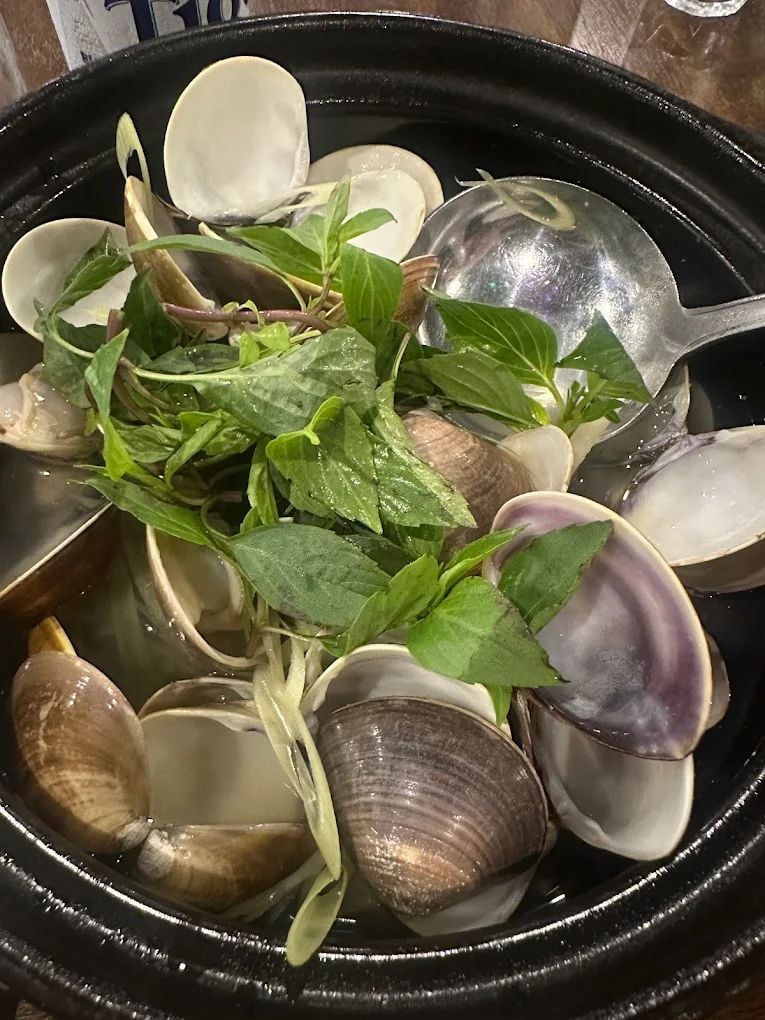 Muối Biển Seafood - 51 Võ Nguyên Giáp
