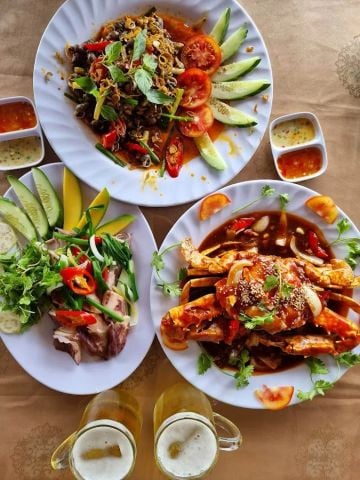 Trung Gia Seafood - 64 Võ Nguyên Giáp