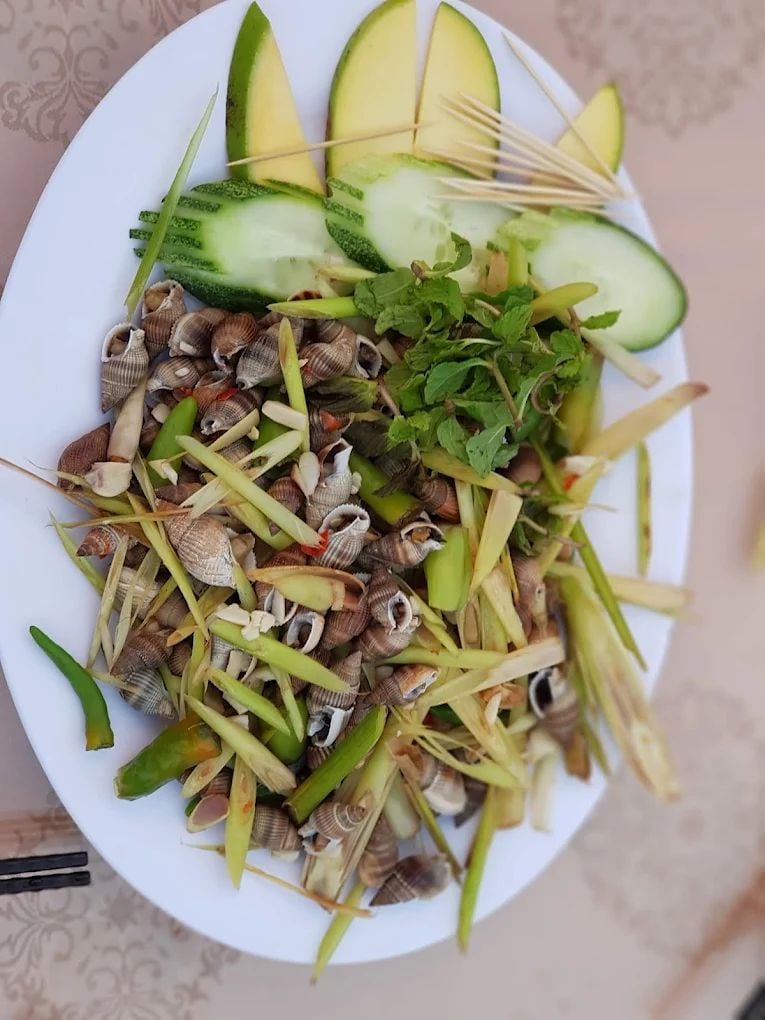 Trung Gia Seafood - 64 Võ Nguyên Giáp