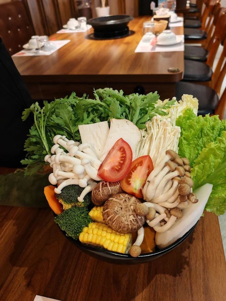 Lẩu Khánh Garden - 28 Võ Nghĩa