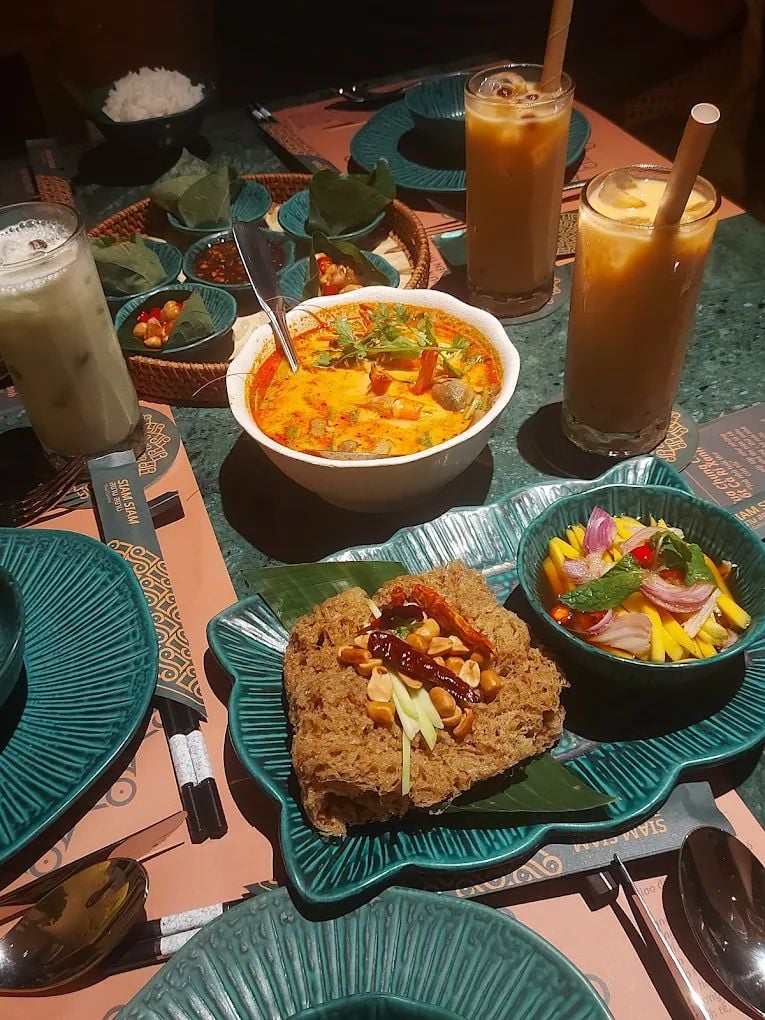 Siam Siam - Yên Phụ