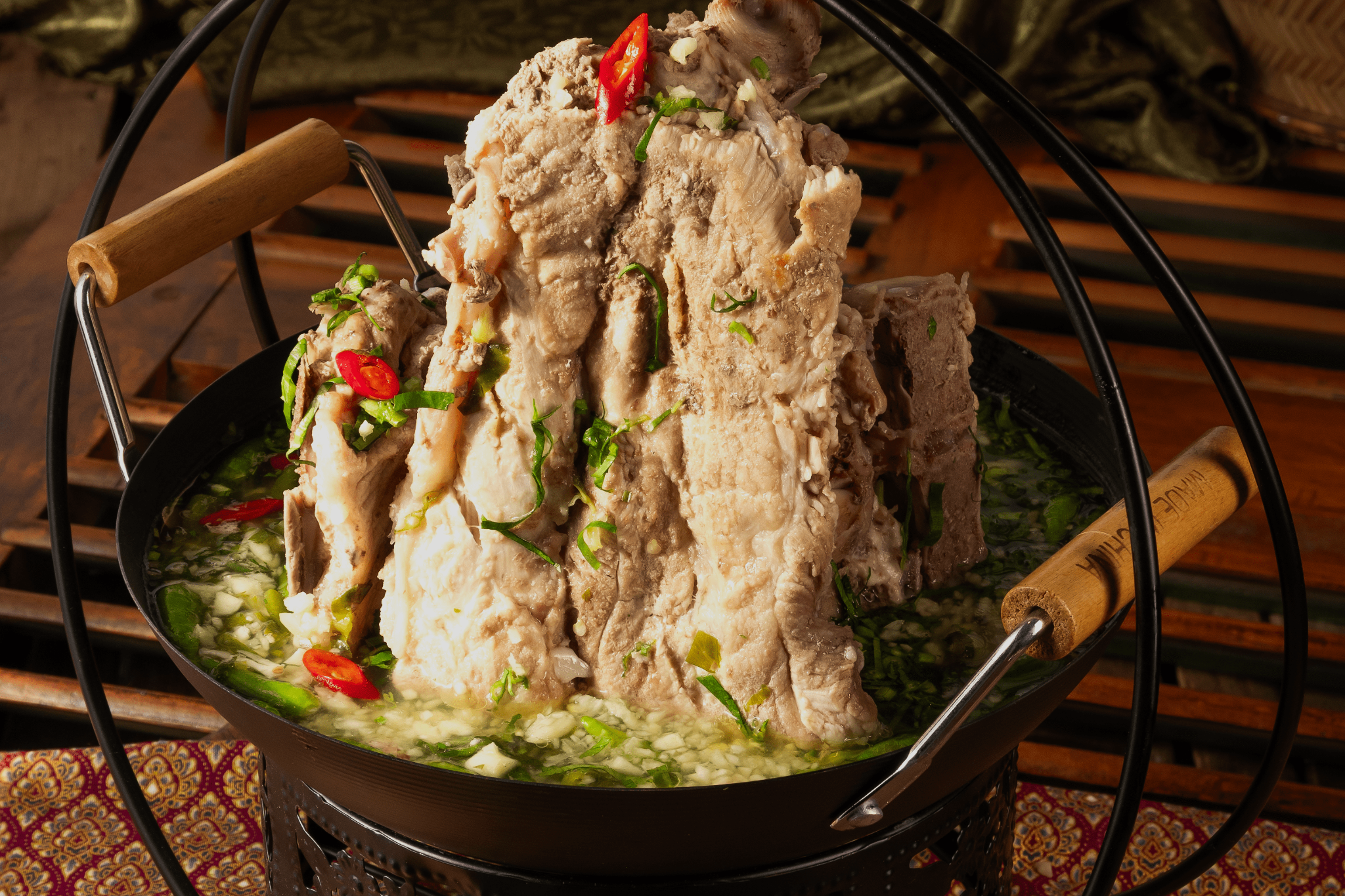 Thai Market Restaurant - 35 Lê Văn Thiêm