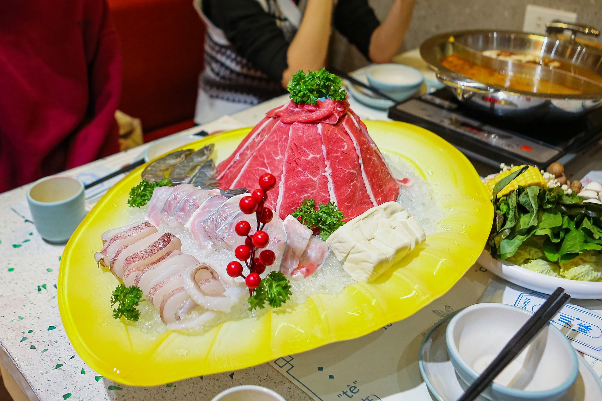 HẢOLA - Tứ Xuyên Vị Quán - 49 Quang Trung