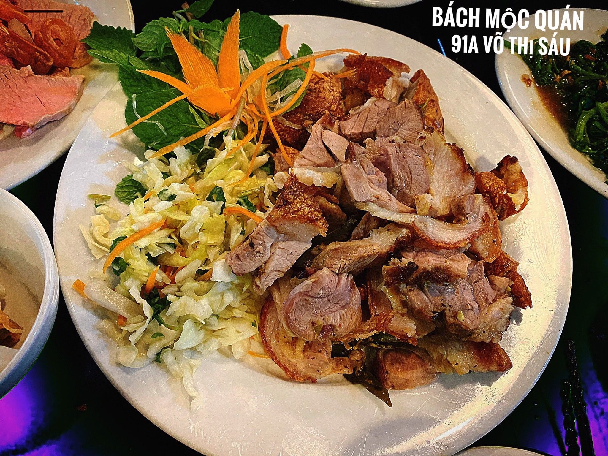 Bách Mộc Quán - Võ Thị Sáu