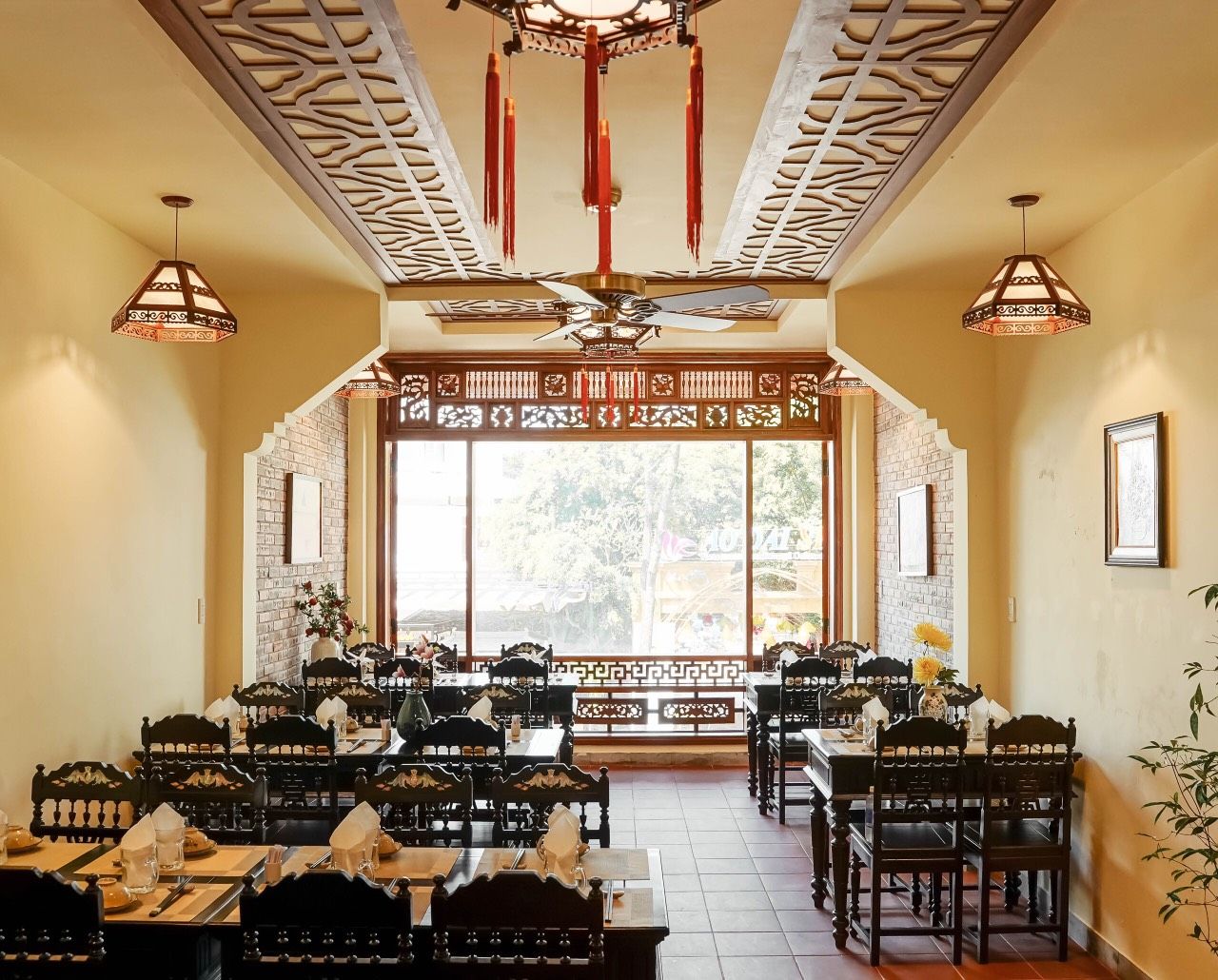 Không Gian Xưa Huế - Lê Lợi