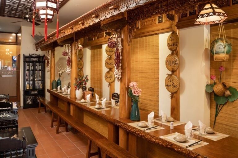 Không Gian Xưa Huế - Lê Lợi
