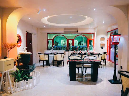 AAM Bistro - 50B Châu Long