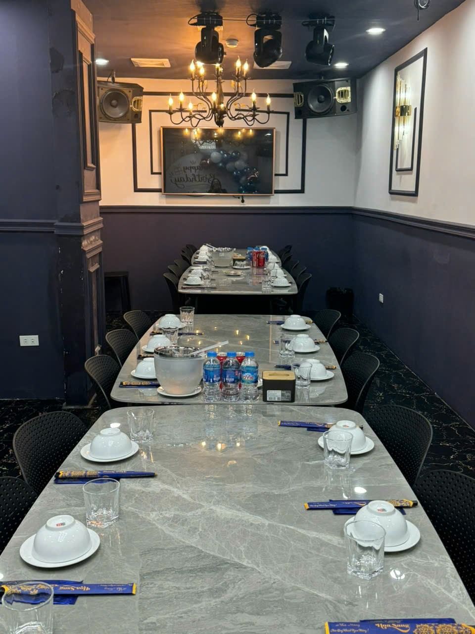 Hoa Sang Restaurant - 60 Nguyễn Thị Định