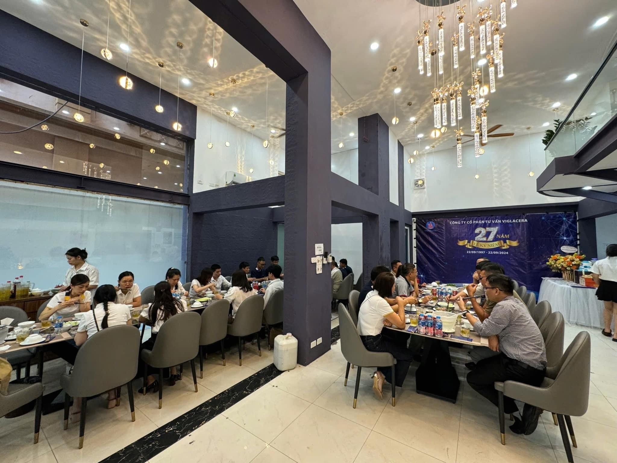 Hoa Sang Restaurant - 60 Nguyễn Thị Định