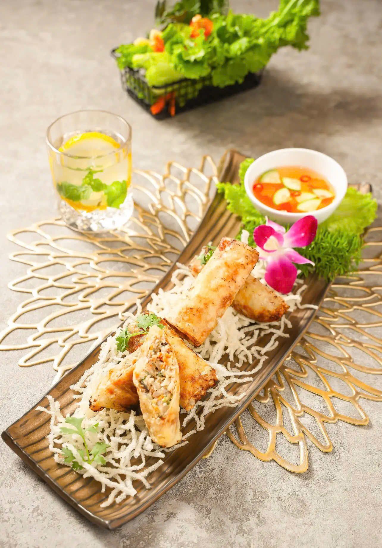 Best4U Premium Restaurant - 21 Lương Ngọc Quyến