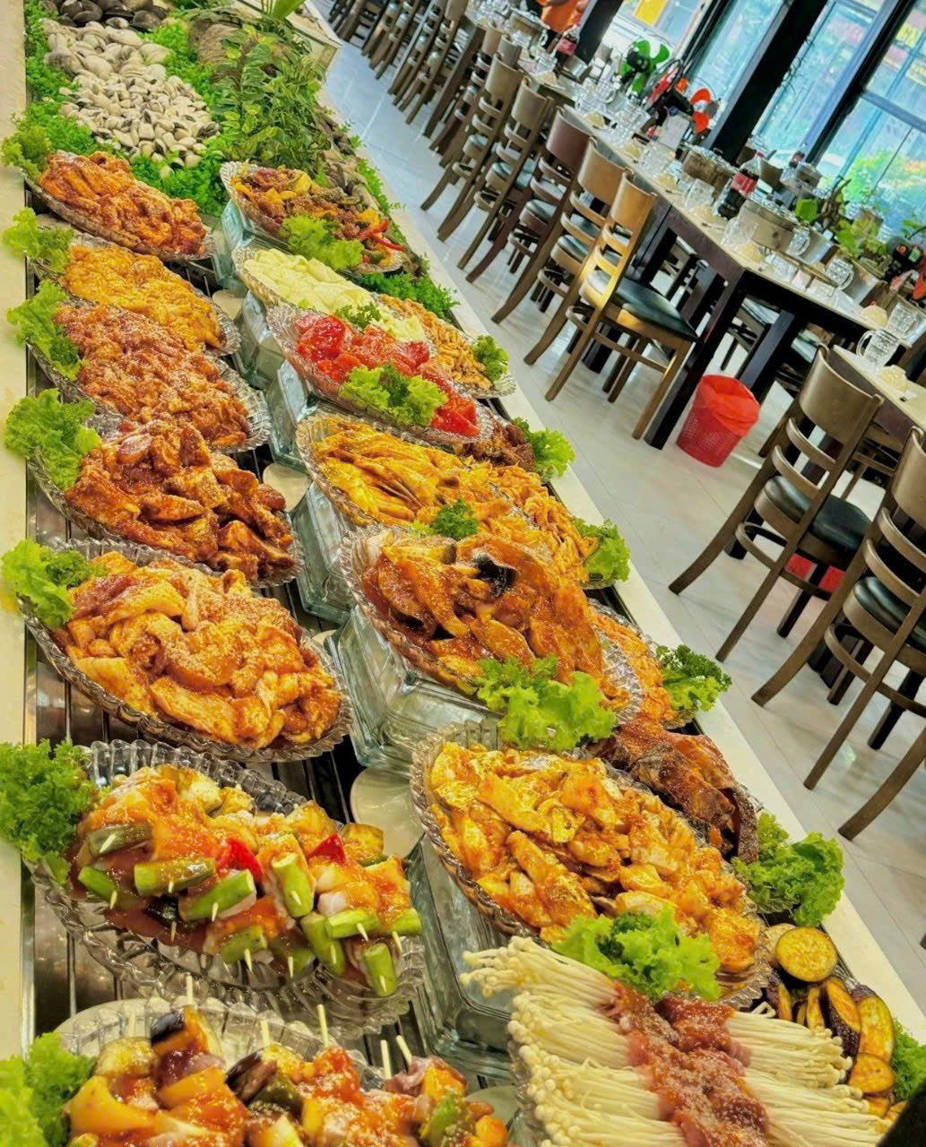 Zallo Buffet Viễn Triều - 17 Cao Văn Bé