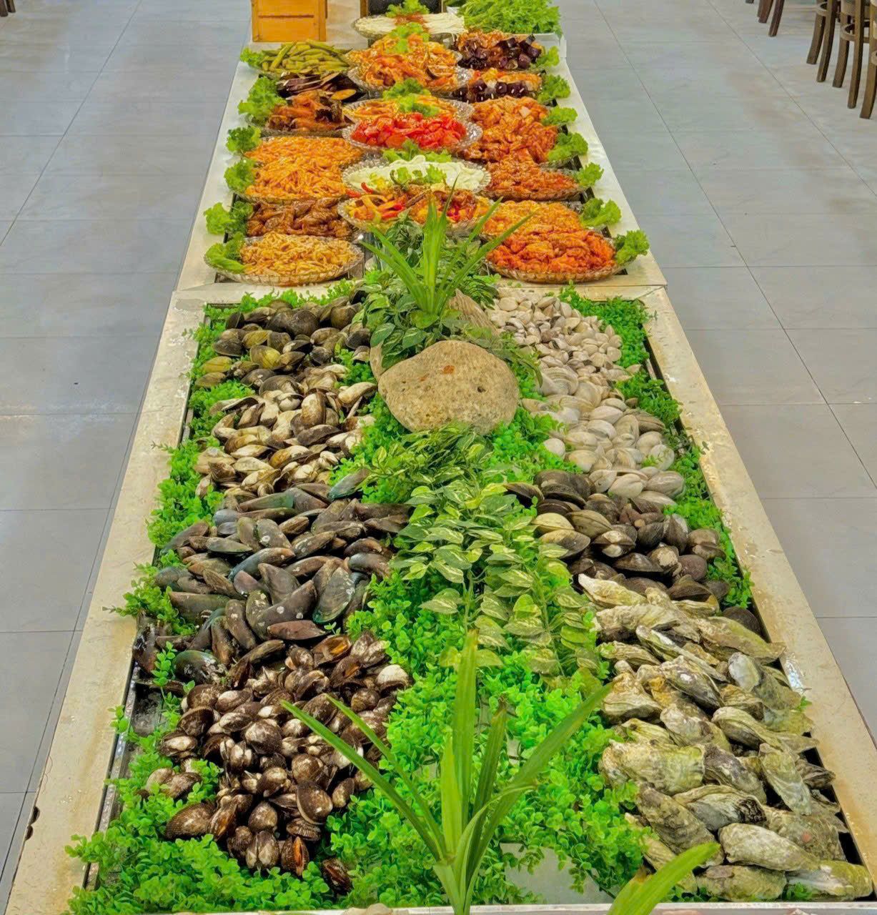 Zallo Buffet Viễn Triều - 17 Cao Văn Bé
