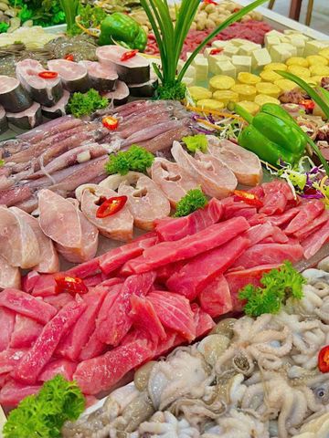 Zallo Buffet Viễn Triều - 17 Cao Văn Bé