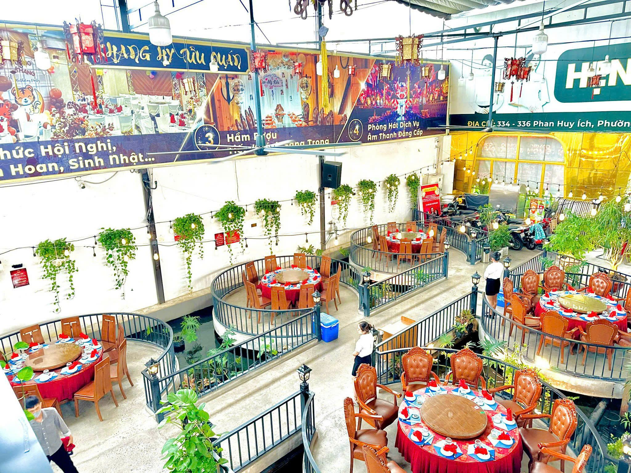 Khang Hy Tửu Quán - 334 - 336 Phan Huy Ích