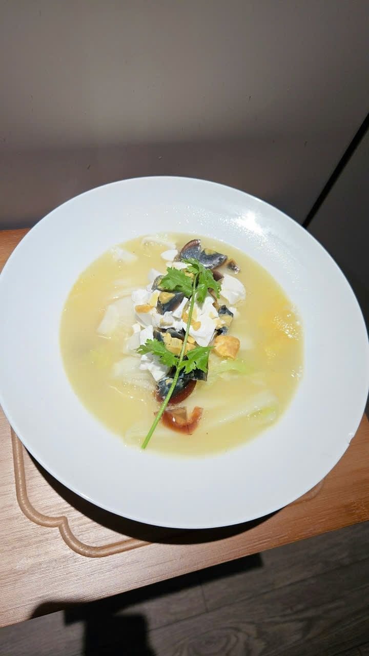 Xiu Yan - Nguyễn Chánh