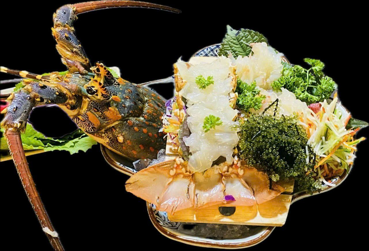 Hoàng Sa Restaurant - 64 Trần Phú