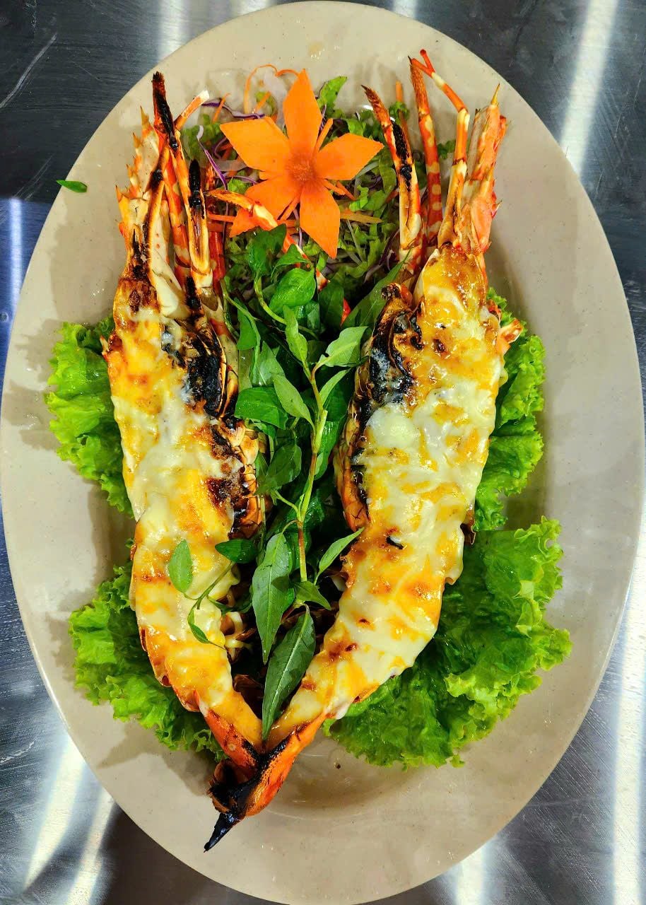 Hoàng Sa Restaurant - 64 Trần Phú