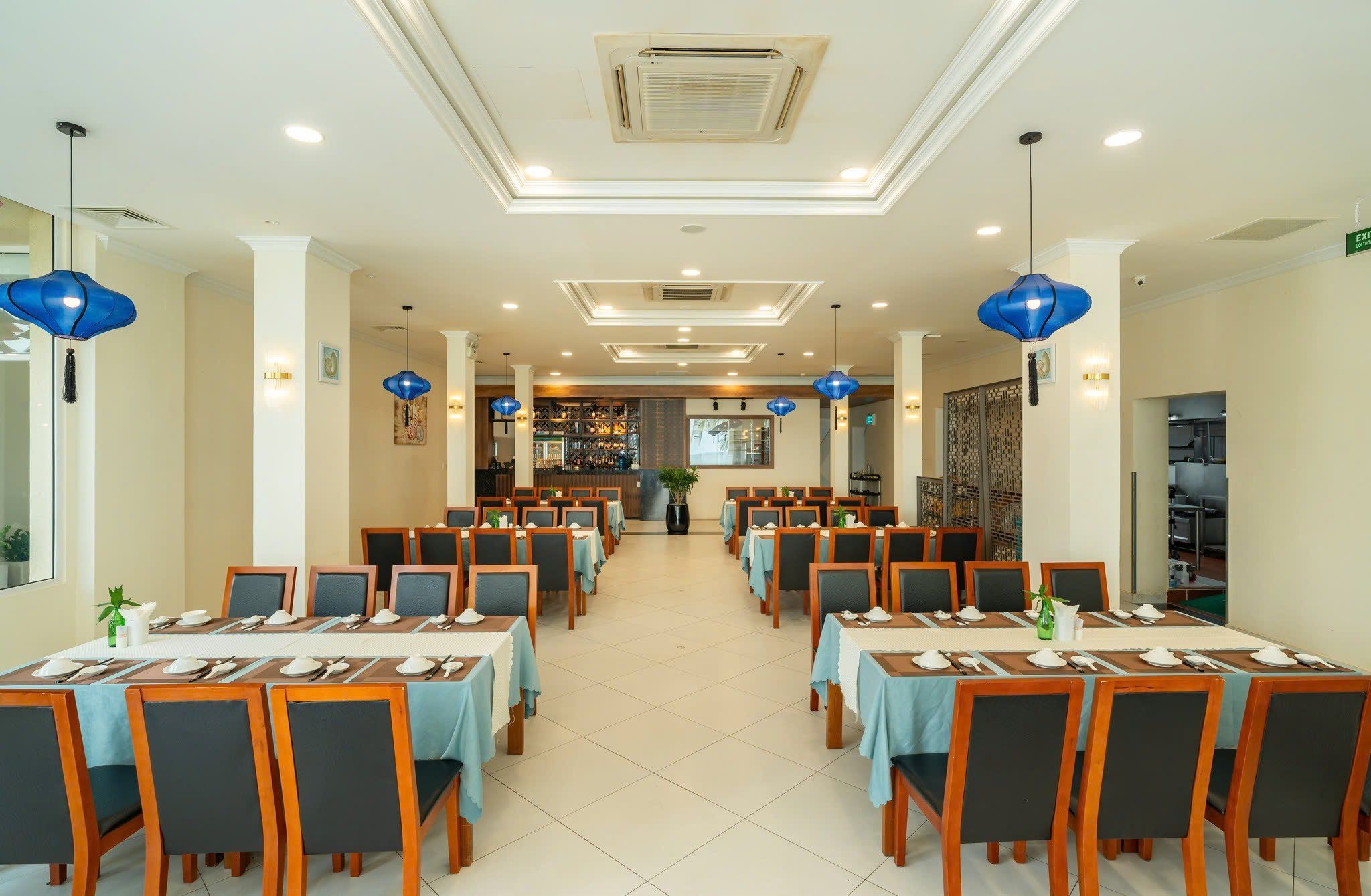 Hương Biển - Võ Thị Sáu