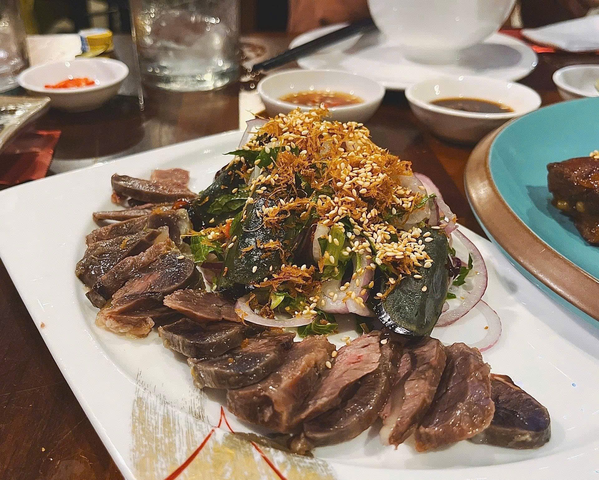 4Q Restaurant - 107 Phan Đình Phùng