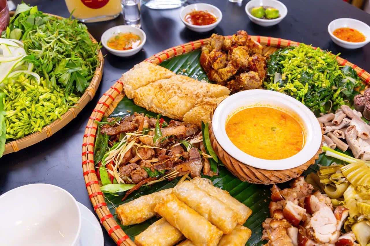 Nhà Hàng Mai Châu - 55 Hồ Nghinh