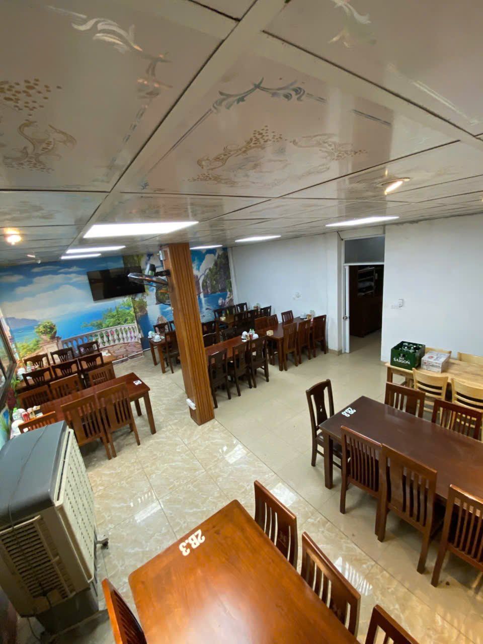 Vương Quốc Gà - KĐT Xa La