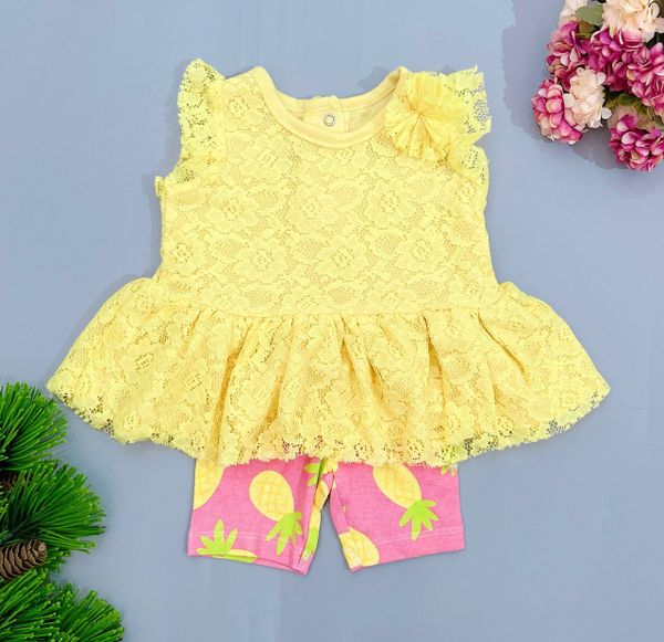  [3m-6m; 9-12m] Set Áo Váy Kèm Quần Bé Gái - Vàng Ren 