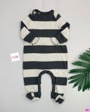  [3-6M] Sleepsuit Cúc Bấm Đáy Có Vớ Bé Trai Baby GP - Sọc Xám Đen 