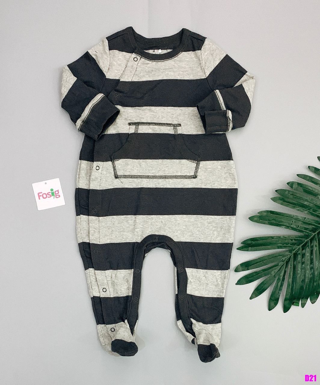  [3-6M] Sleepsuit Cúc Bấm Hông Có Vớ Bé Trai GP - Sọc Xám Đen CH 