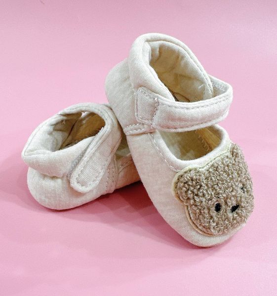  13cm Giày tập đi thun mềm cho bé- Kem thêu gấu GT01 