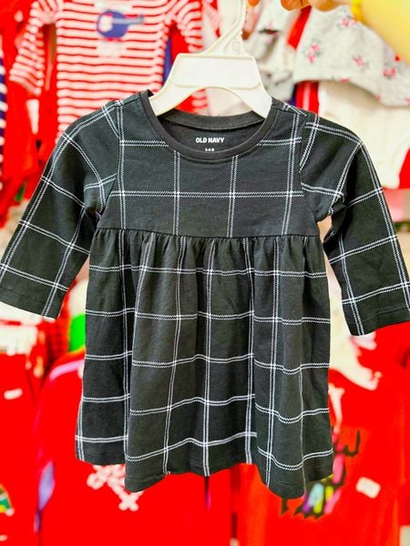  6-9kg; [3-12m] Đầm Cotton Tay Dài Bé Gái ON - Đen Caro 