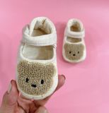  13cm Giày tập đi thun mềm cho bé- Kem thêu gấu GT01 