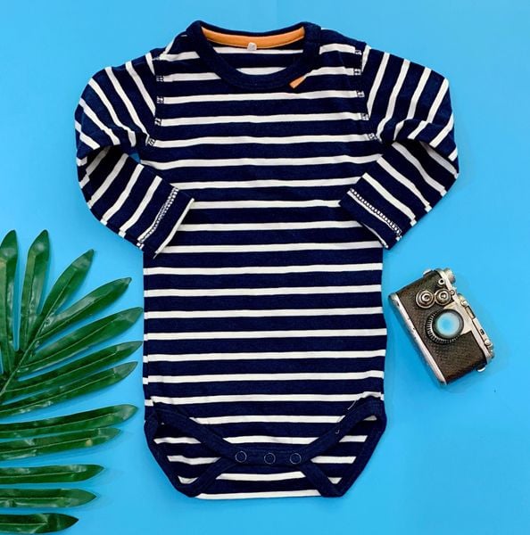  [0-2m] Bodysuit Tay Dài Bé Trai Name - Xanh navy Sọc Trắng 