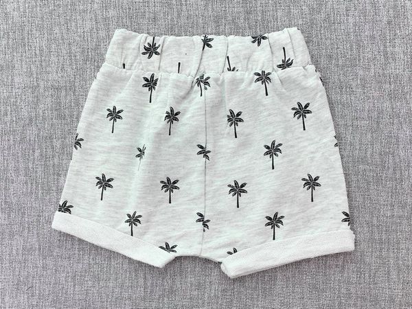  [3-6m] Quần Short Kiabi A28 [Boy] - Xám Cây Dừa 