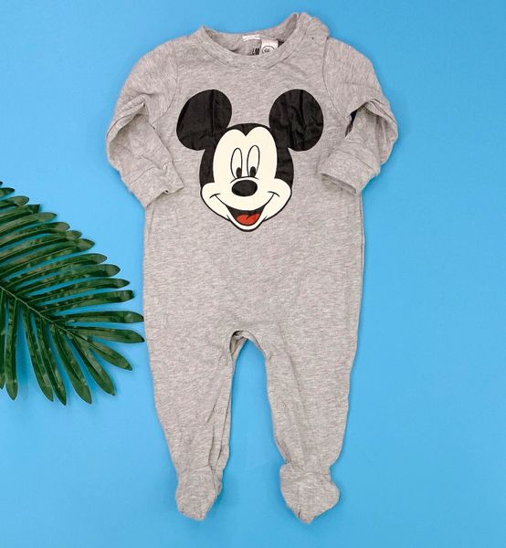  [6-9m, 14-15kg] Sleepsuit Bé Trai HM Bé Trai - Xám Trơn Mickey [CV] 