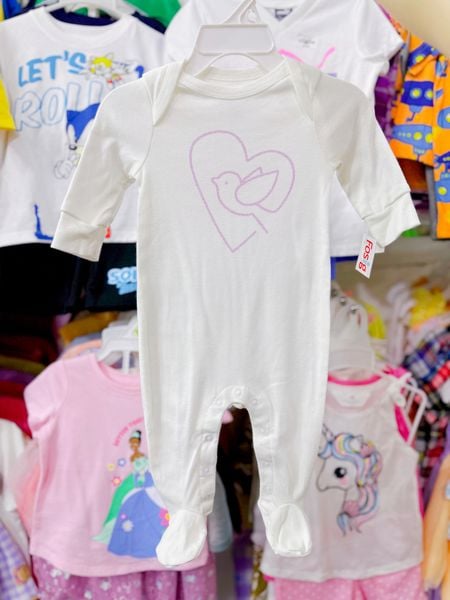  [0-3m] Sleepsuit Cúc Bấm Có Vớ Bé Gái GP - Trắng Chim Tím 