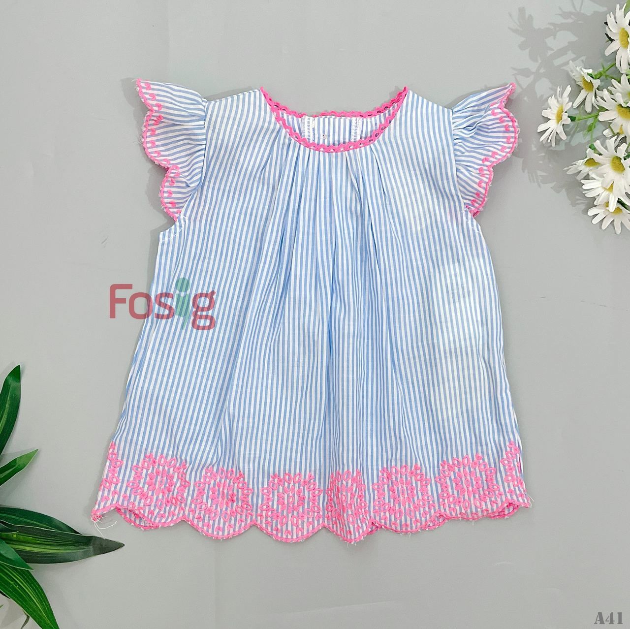  [3-6M; 11-12kg] Áo Váy Bé Gái Oskos  - Sọc Xanh Viền Hồng 