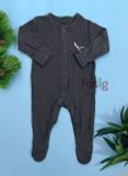  [3m] Sleepsuit Cúc Bấm Có Vớ Bé Trai Geo - Đen Voi 