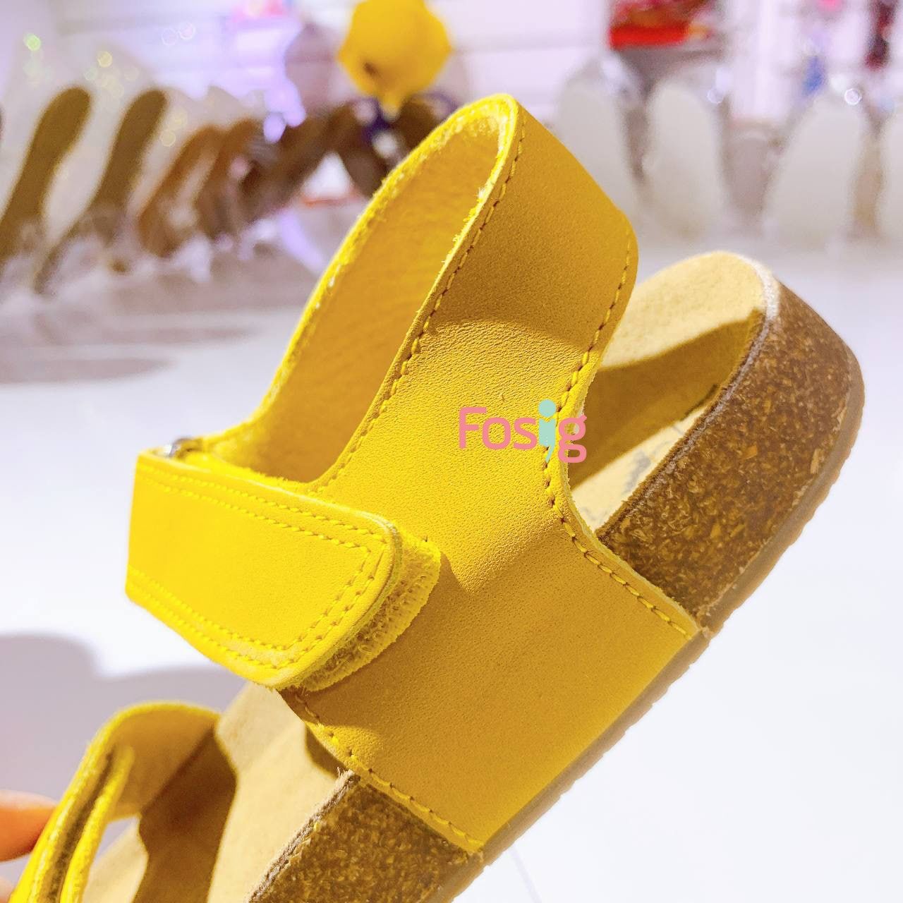  [11.5cm ; 13,5-15,5cm ; 17,5-18,5cm] Giày Sandal Bé Trai Nxt - Vàng Đế Nâu 