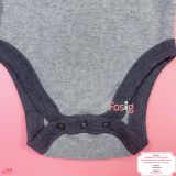  [6-12M] Bodysuit Tay Dài Bé Trai ON - Xám Đậm Cổ Đen 