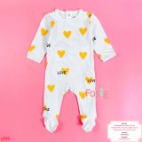  [0-3m] Sleepsuit Cúc Bấm Có Vớ KB Bé Gái - Kem Tim Love 