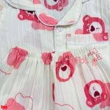  [6-7kg] Set Đồ Bộ Ngủ Ngắn Pijama Vải Xô Cho Bé - Kem Gấu Dâu 