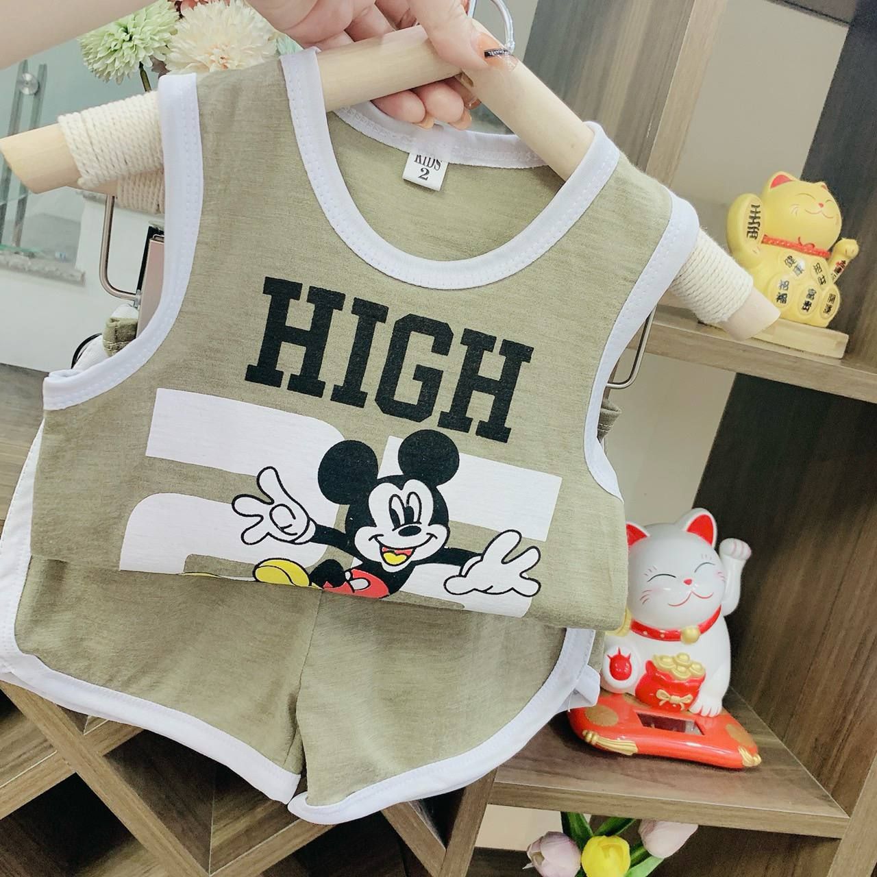  [16-17kg] Set Đồ Bộ Ngắn 3 Lỗ Bé Trai - Xanh Rêu Mickey 