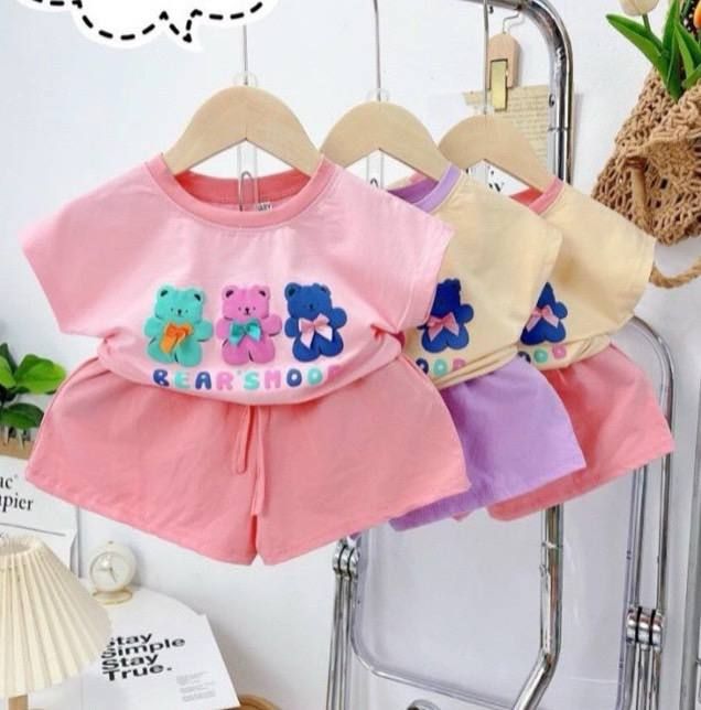  [7-17kg] Set Đồ Bộ Gấu Ngắn Bé Gái - Vàng Gấu 