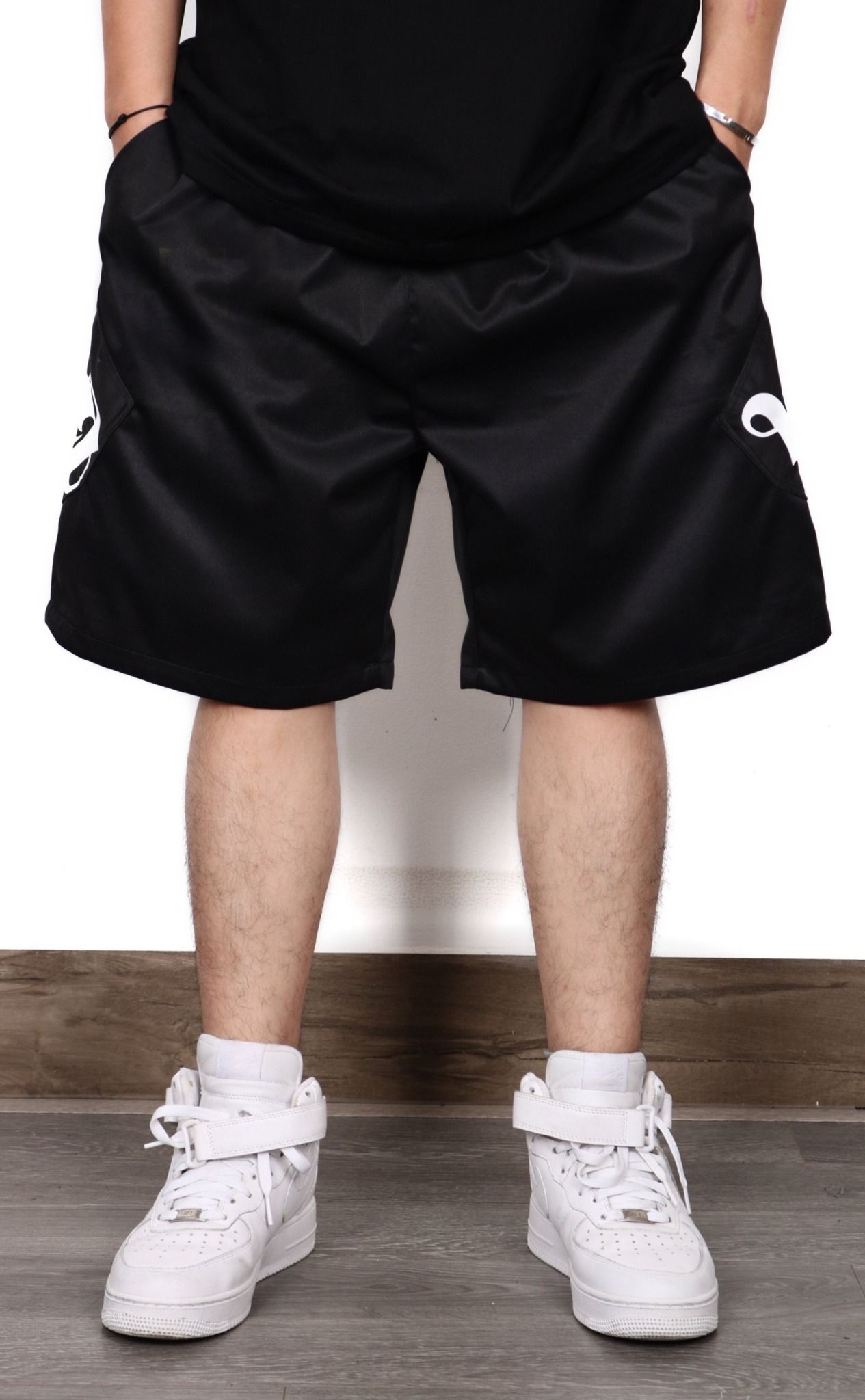  Apride 6 Pockets Shorts - Black&White 