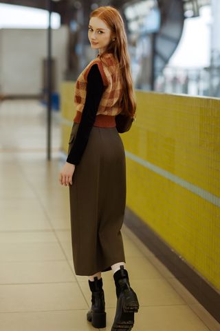 Midi skirts casual style tuytsy trơn nâu ánh rêu