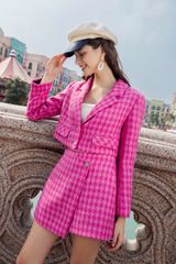 Áo khoác tweed houndstooth hồng khuy kim loại crop