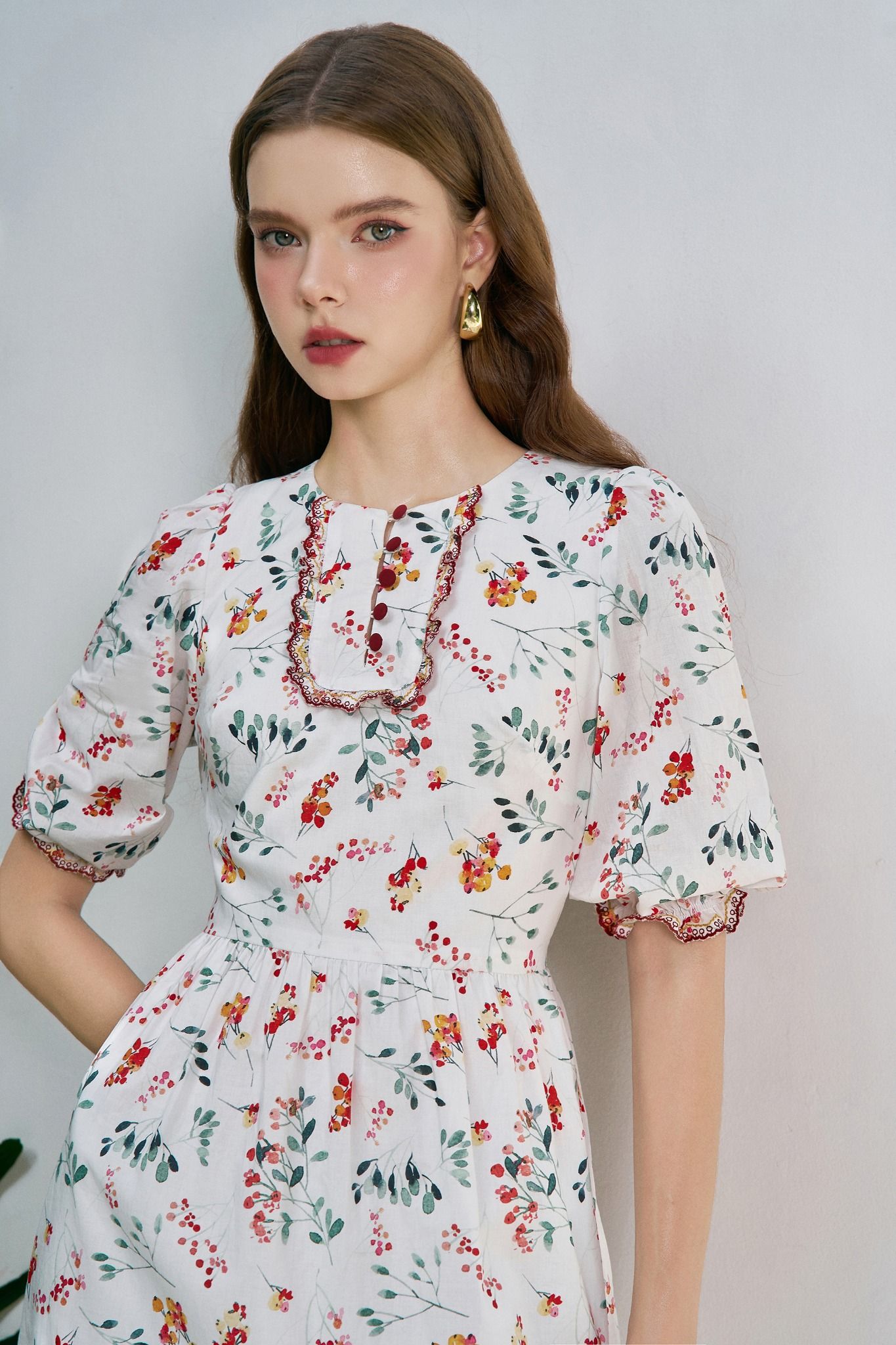 Đầm mini tunic thô lụa hoa nhỡ nối tầng